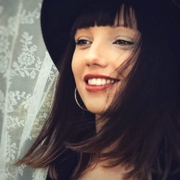 0B08E0E4-7C60-4106-9B0B-319D3287B5F8